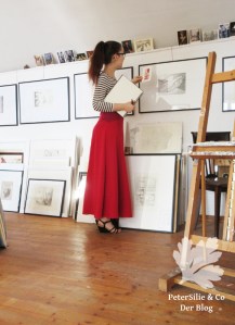 roter Maxirock - kontrastfarbene Passen Burda NR. 106-012016-DL