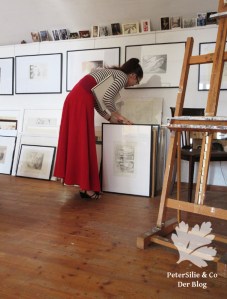 roter Maxirock - kontrastfarbene Passen Burda NR. 106-012016-DL