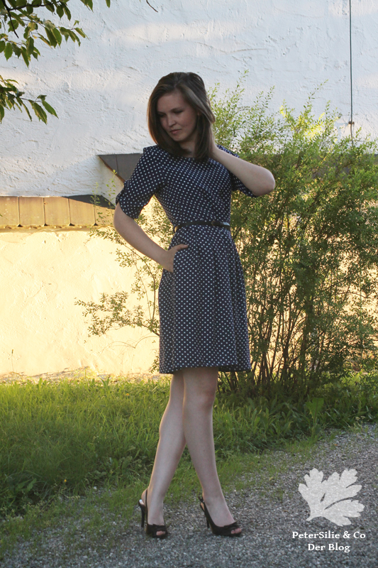 PeterSilieUndCo AnnaFranziska Retroliebe Nähkind Pünktchen Blau 5