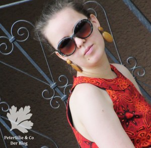 Pramo 5/1968 A-Linien Kleid, 60s dress, Vintage nähen blog, Shweshwe Stoff von Karlotta Pink