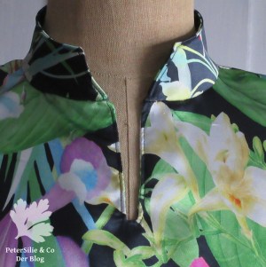 Kimonobluse mit angeschnittenen Ärmeln Stehkragen