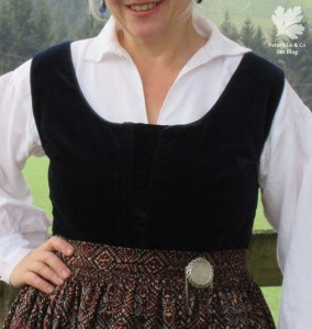 Dirndl Herbst nähen Leinen Samt, Schürze Baumwollprint Karlotta Pink