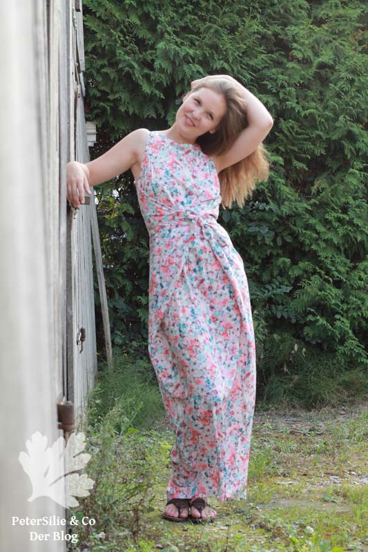 PeterSilieUndCo_KieloWrapDress_NamedClothing_floral_08