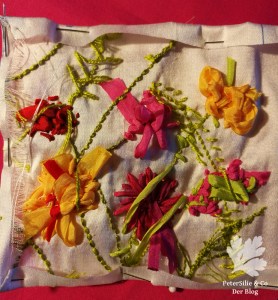 Bänder Stickerei Nadelbrief Blüten