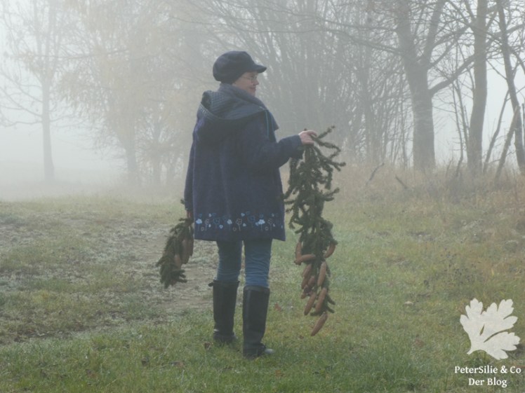 Walkmantel mit Stickerei