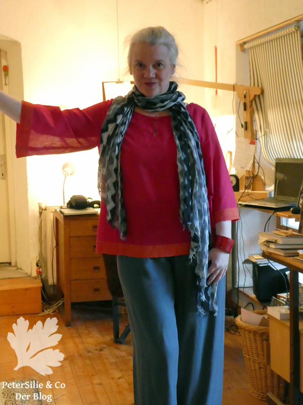 Roter Handloom mit Bordüre2