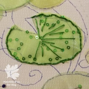 Seeerosenblätter Perlen Pailletten Paillettenperlenfrickelalong PeterSilie&Co Sticken Diy Hangestickt Stickerei Organza Perlen Filz Tutorial