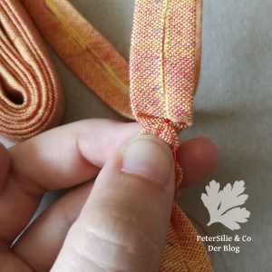 Herzerlrüsche Anleitung Tutorial DIY Dirndl Nähen Blog Nähblog