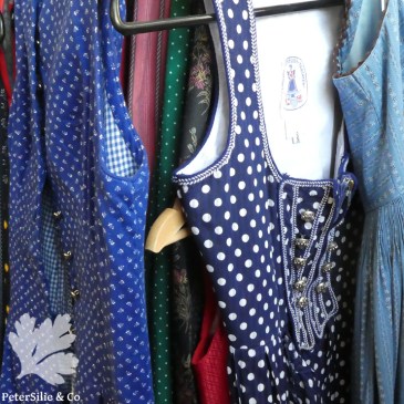 coBRANDa Second Hand Shop Dirndl