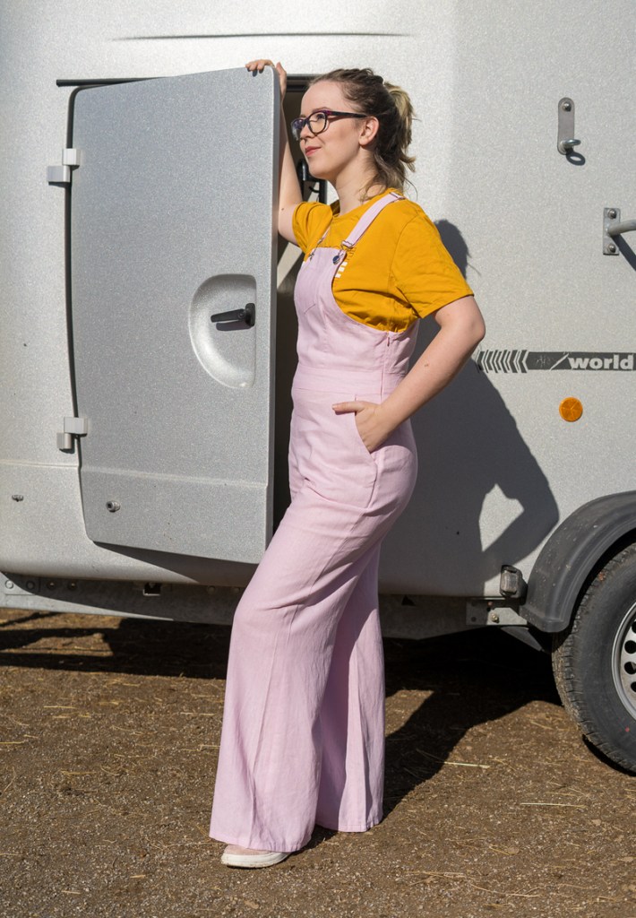 Rosa Latzhose Leinen Vintage Burda