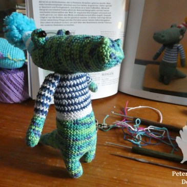 Pica Pau und ihre Häkelfreunde Yan Schenke EMF4