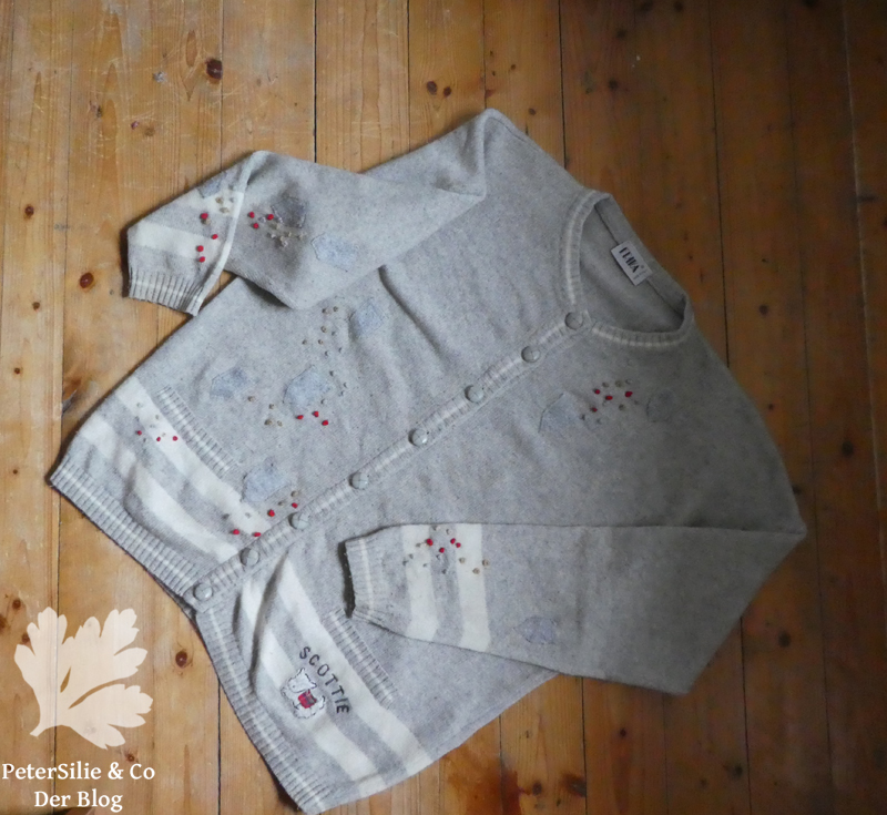 Cardigan geflickt mit Applikationen und bestickt