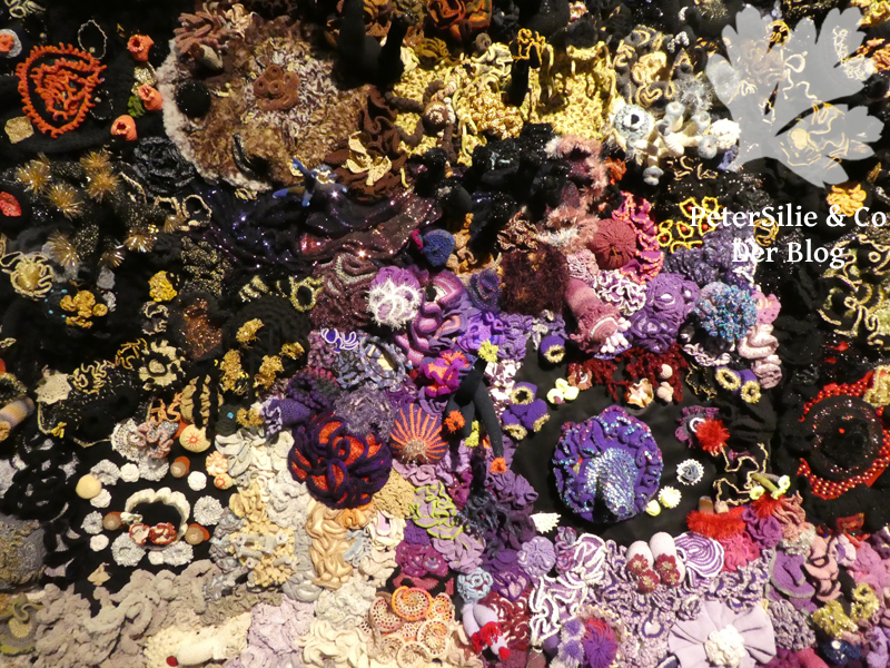 crochet coral reef linz schlossmuseum