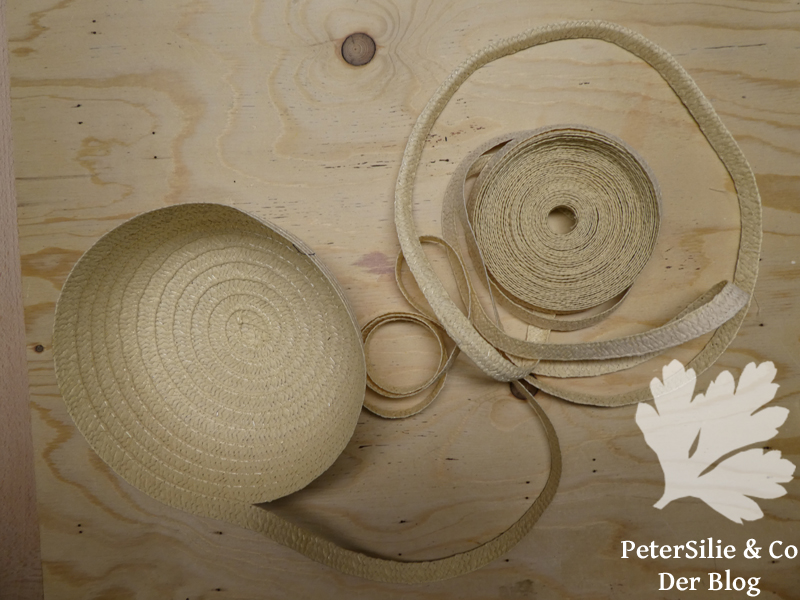 Flechtbortehut aufgetrennt