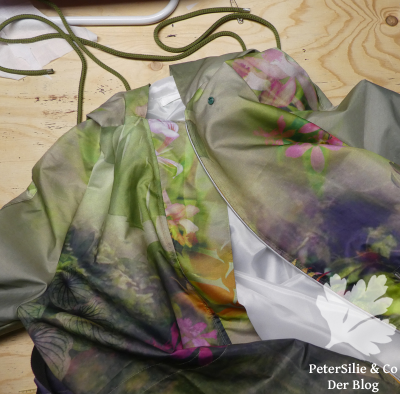 Parka aus Duschvorhang